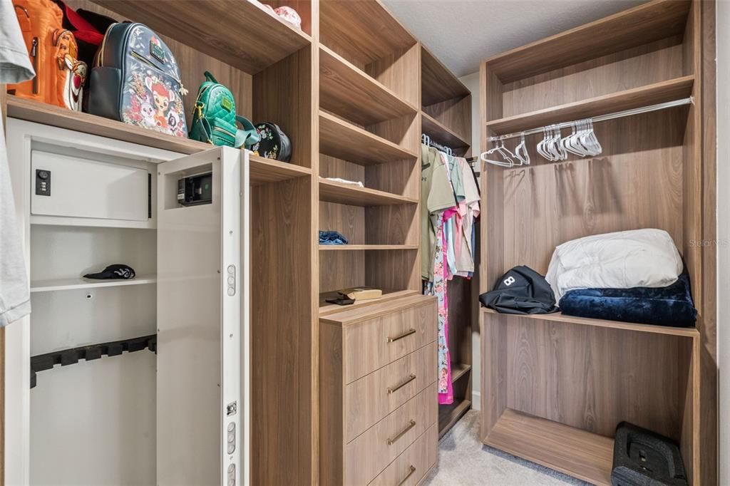 На продажу: $529,000 (3 спален, 2 ванн, 1834 Квадратных фут)