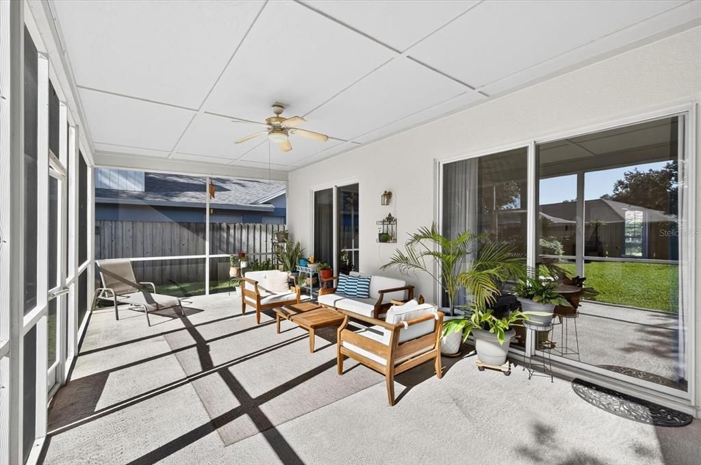 En Venta: $475,000 (4 camas, 2 baños, 2243 Pies cuadrados)