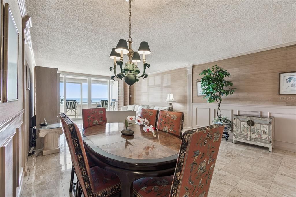 На продажу: $625,000 (2 спален, 2 ванн, 1441 Квадратных фут)