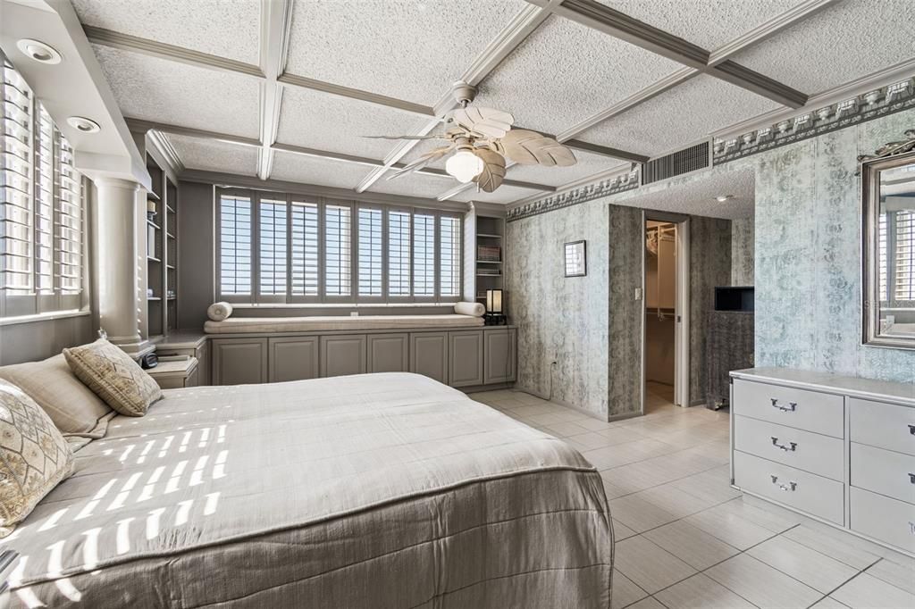 На продажу: $625,000 (2 спален, 2 ванн, 1441 Квадратных фут)