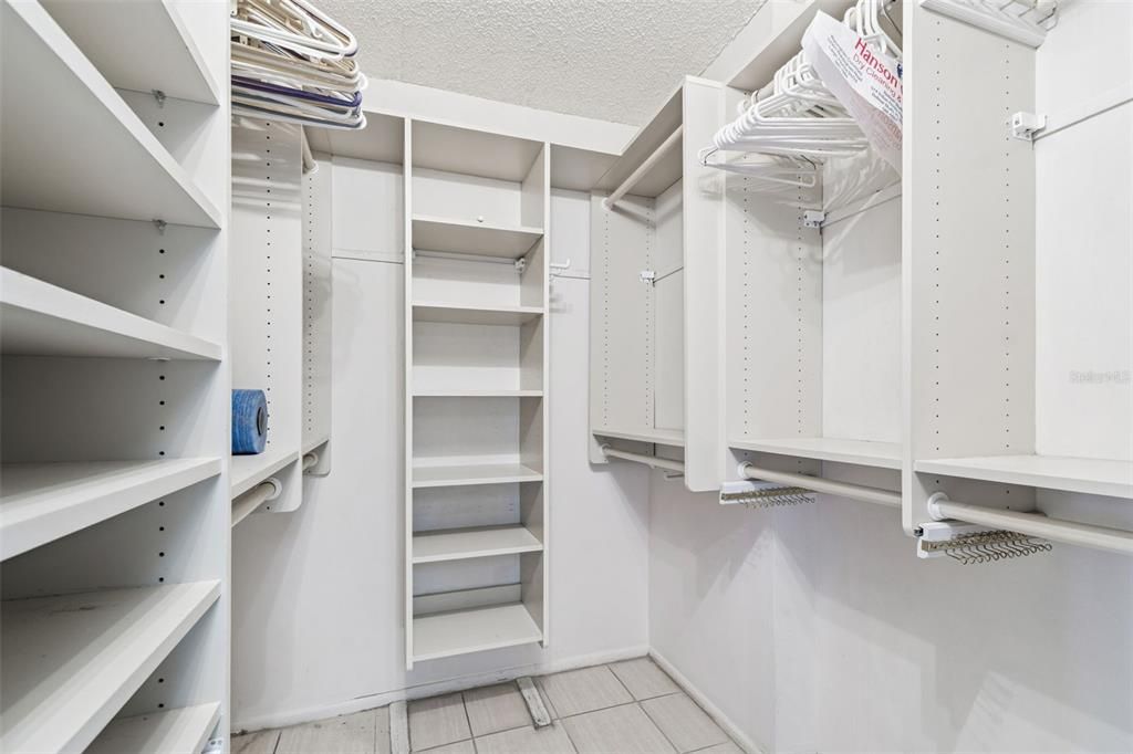 На продажу: $625,000 (2 спален, 2 ванн, 1441 Квадратных фут)