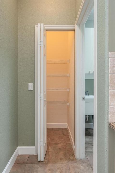 For Sale: $750,000 (4 beds, 2 baths, 2217 Square Feet)