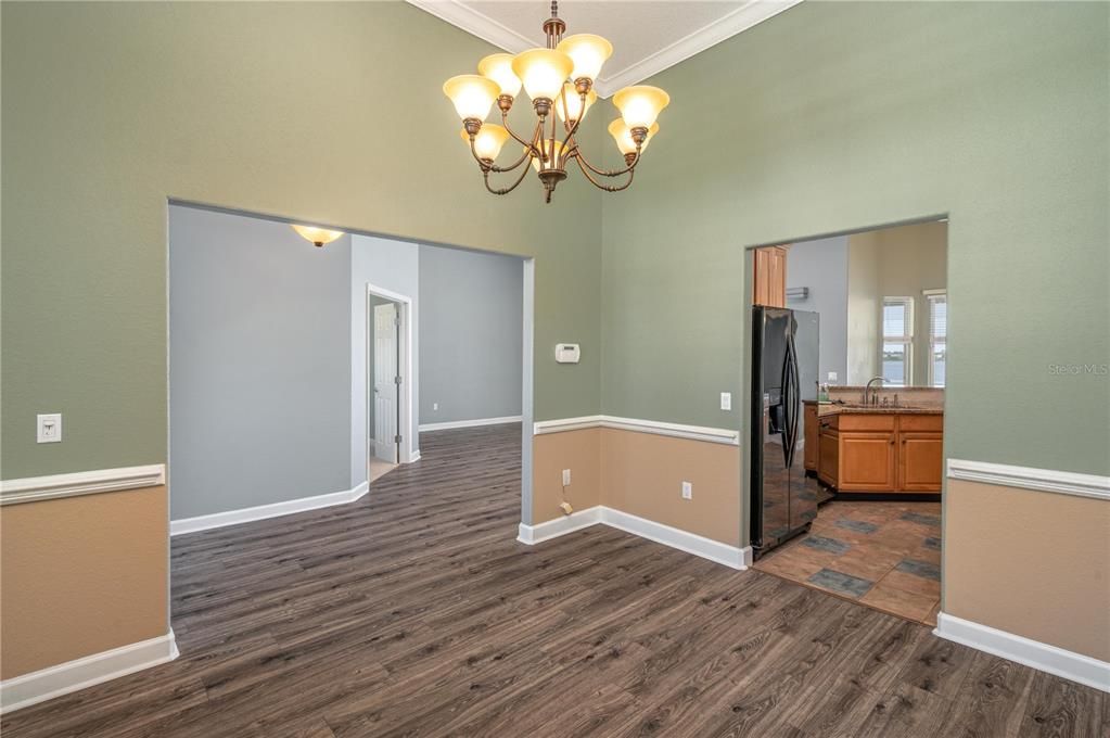 For Sale: $750,000 (4 beds, 2 baths, 2217 Square Feet)