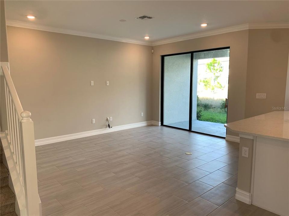 For Sale: $374,900 (3 beds, 2 baths, 1827 Square Feet)