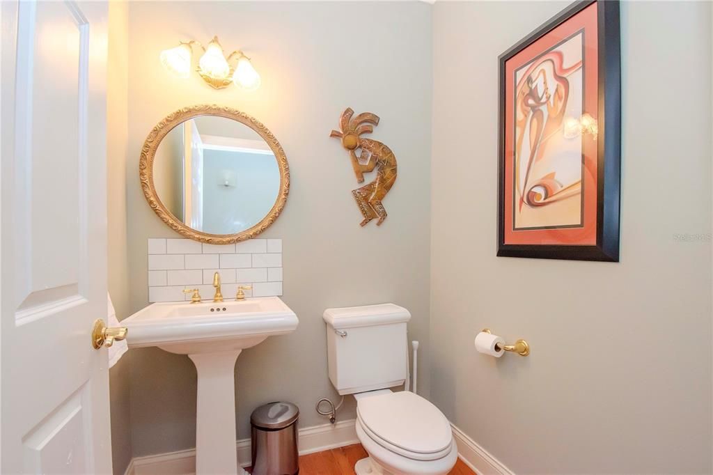 En Renta: $6,000 (3 camas, 2 baños, 2357 Pies cuadrados)