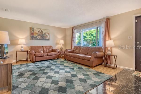 Active With Contract: $419,900 (4 beds, 2 baths, 1632 Square Feet)