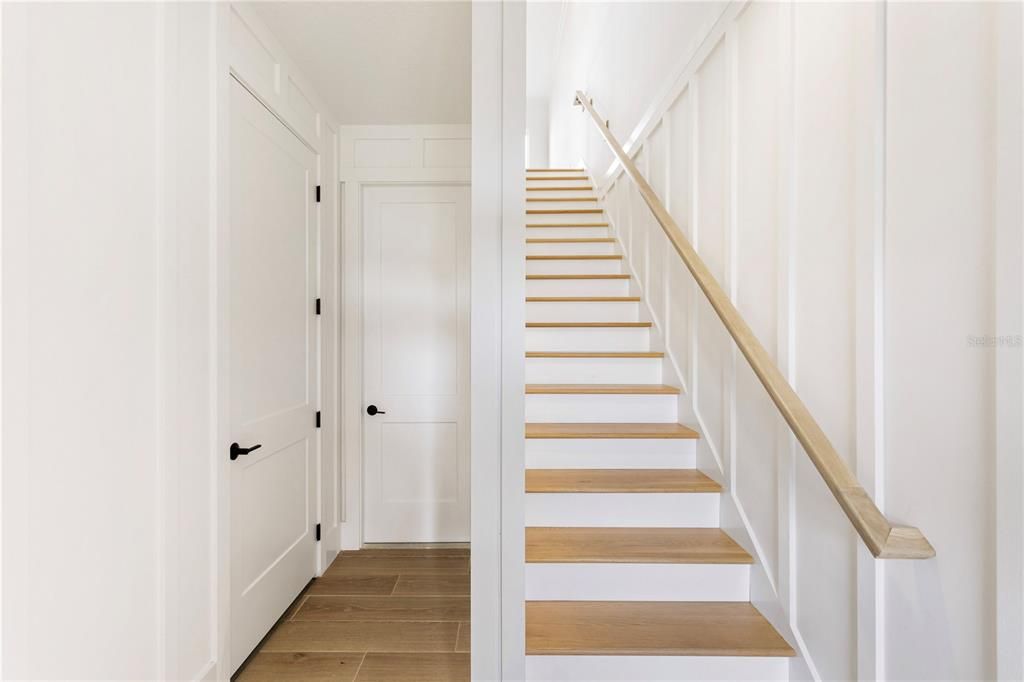 En Venta: $1,175,000 (3 camas, 3 baños, 2200 Pies cuadrados)