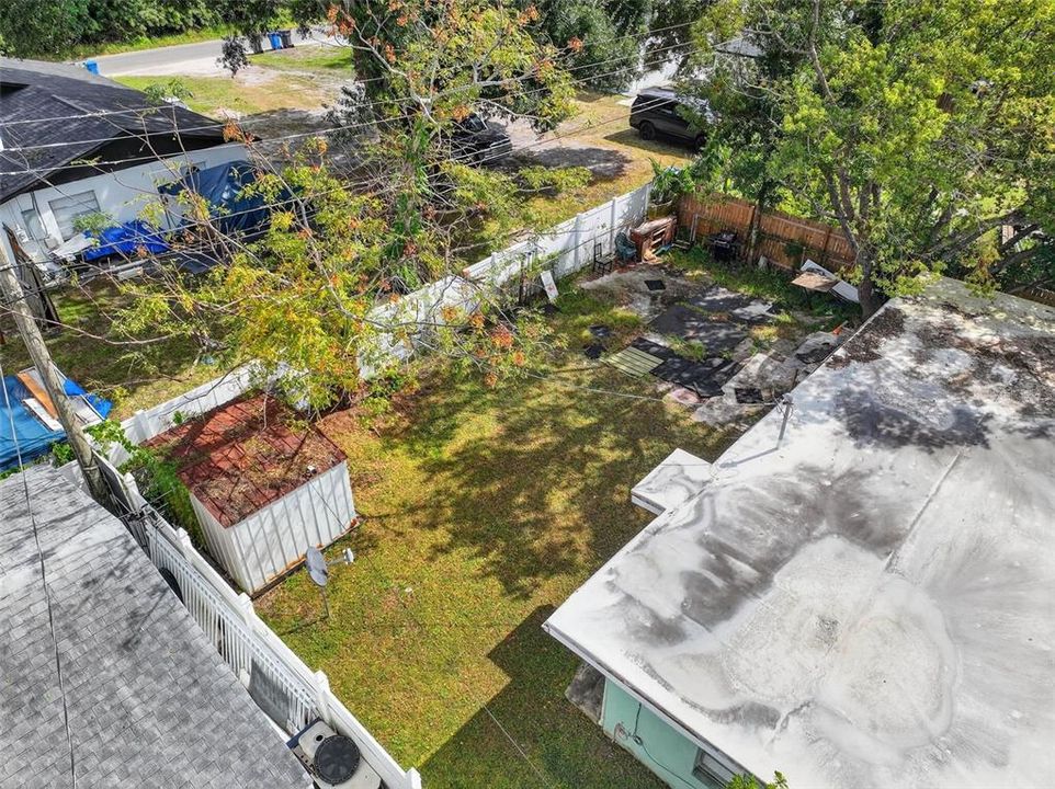 待售: $400,000 (5 贝兹, 3 浴室, 2300 平方英尺)