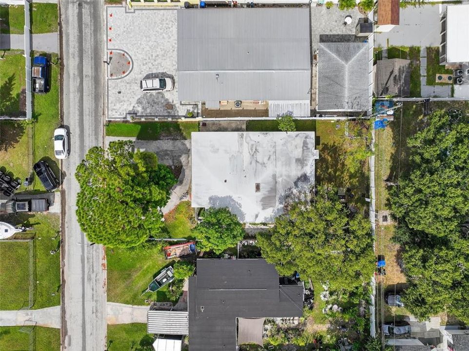 待售: $400,000 (5 贝兹, 3 浴室, 2300 平方英尺)