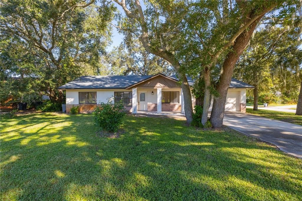 На продажу: $339,900 (4 спален, 3 ванн, 1967 Квадратных фут)