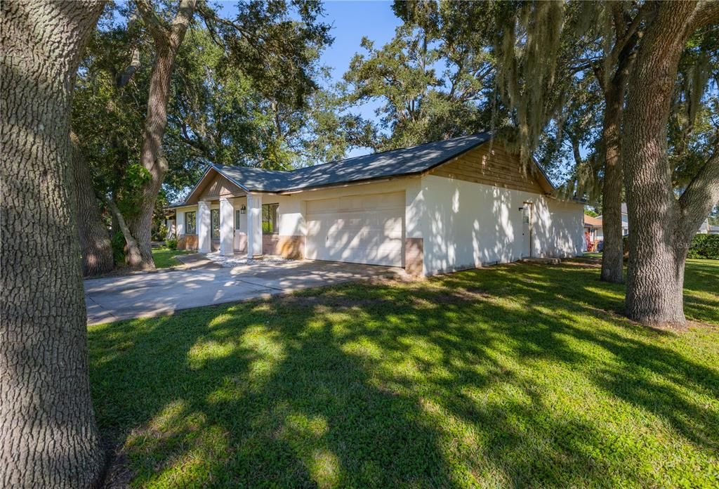 На продажу: $339,900 (4 спален, 3 ванн, 1967 Квадратных фут)