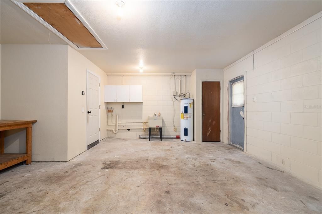 На продажу: $339,900 (4 спален, 3 ванн, 1967 Квадратных фут)