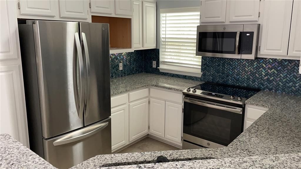 En Venta: $235,000 (2 camas, 2 baños, 1430 Pies cuadrados)