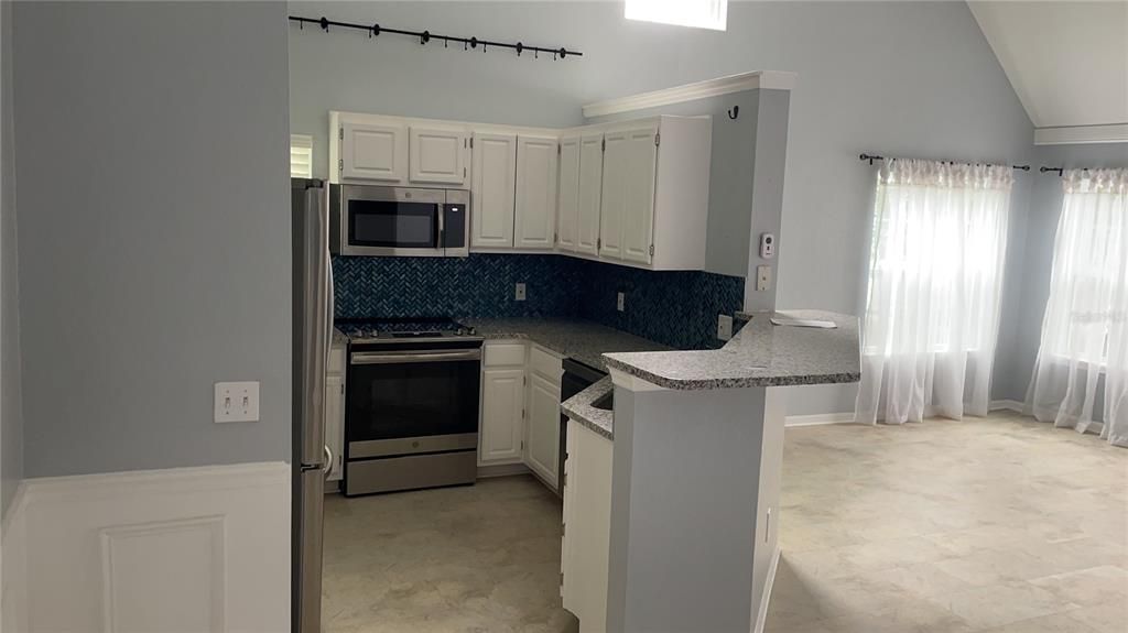 En Venta: $235,000 (2 camas, 2 baños, 1430 Pies cuadrados)