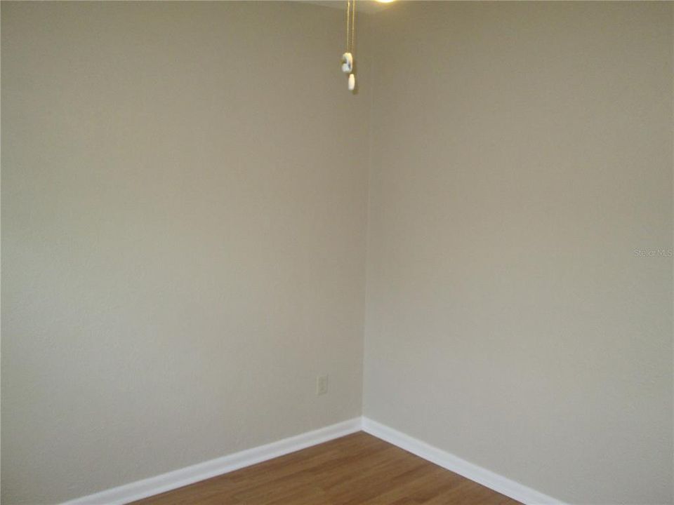 Active With Contract: $2,049 (3 beds, 1 baths, 1381 Square Feet)