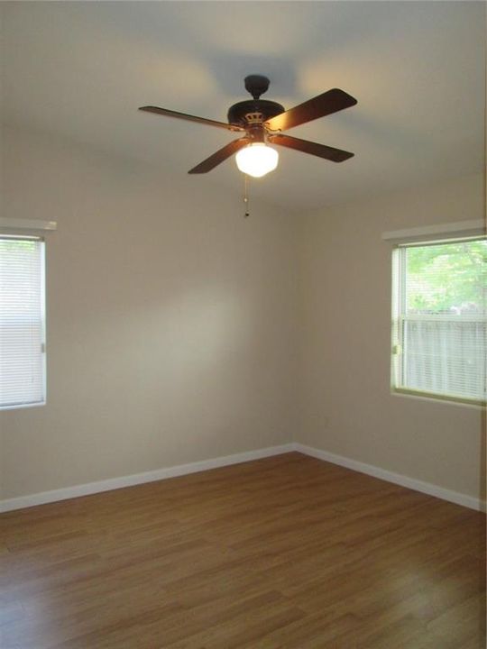 Active With Contract: $2,049 (3 beds, 1 baths, 1381 Square Feet)