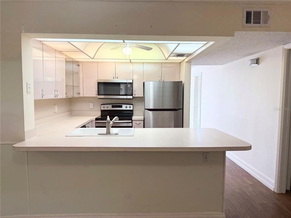 В аренду: $1,500 (2 спален, 2 ванн, 1000 Квадратных фут)