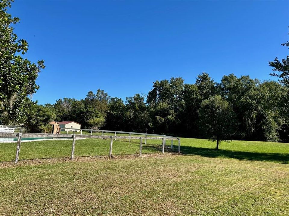 For Rent: $3,100 (4 beds, 3 baths, 2444 Square Feet)