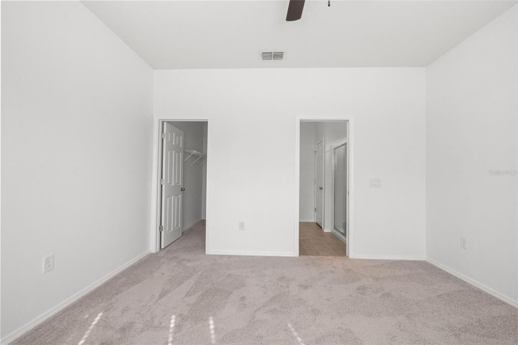 На продажу: $298,500 (3 спален, 2 ванн, 1443 Квадратных фут)