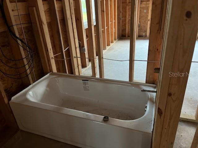 Active With Contract: $185,000 (3 beds, 2 baths, 1675 Square Feet)