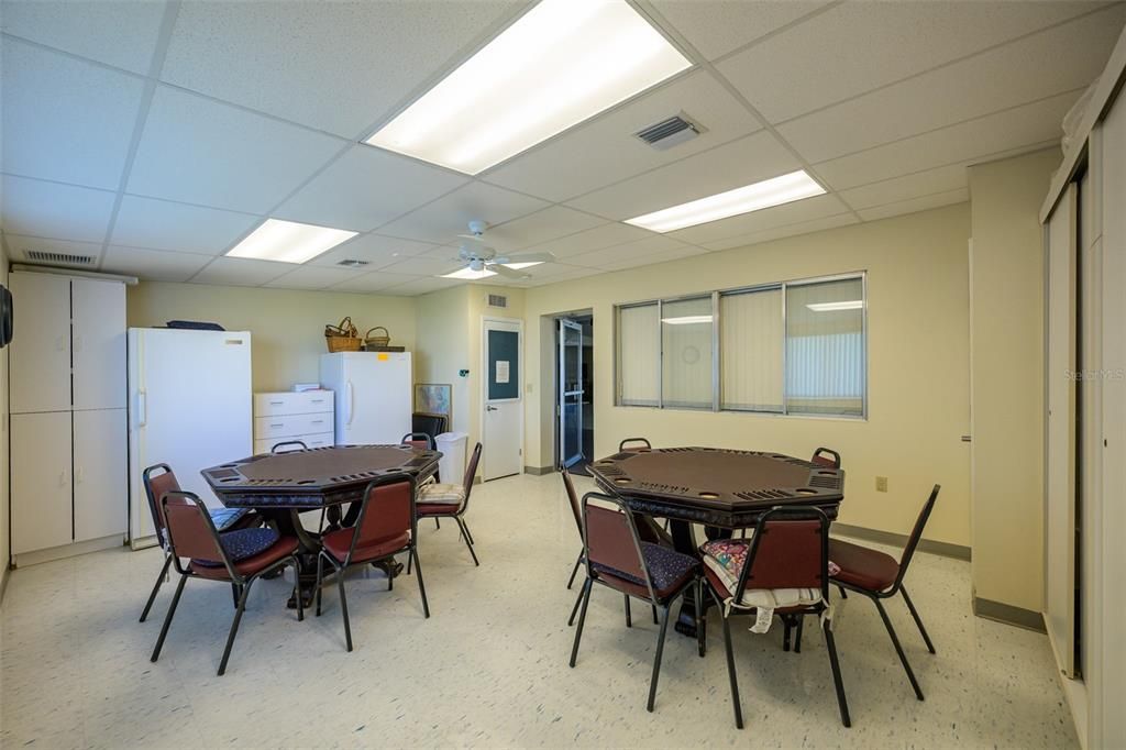 For Sale: $115,000 (1 beds, 1 baths, 624 Square Feet)