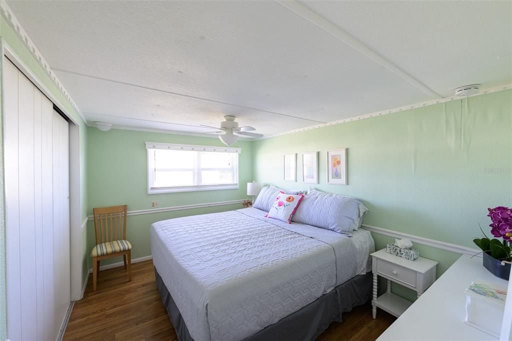 For Sale: $115,000 (1 beds, 1 baths, 624 Square Feet)