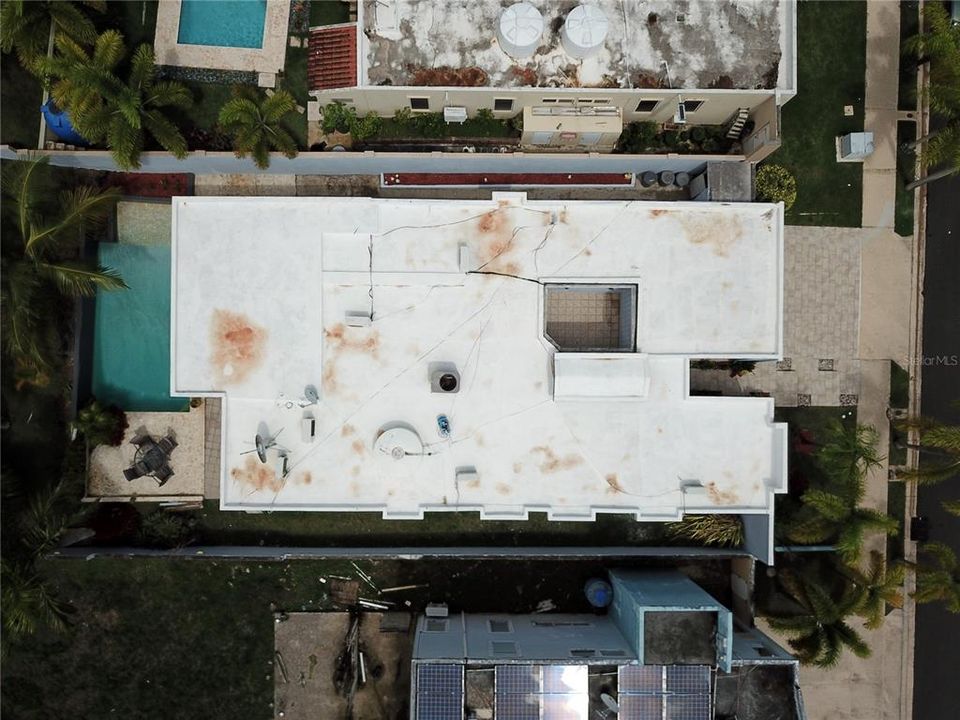 待售: $465,000 (4 贝兹, 2 浴室, 300 平方英尺)