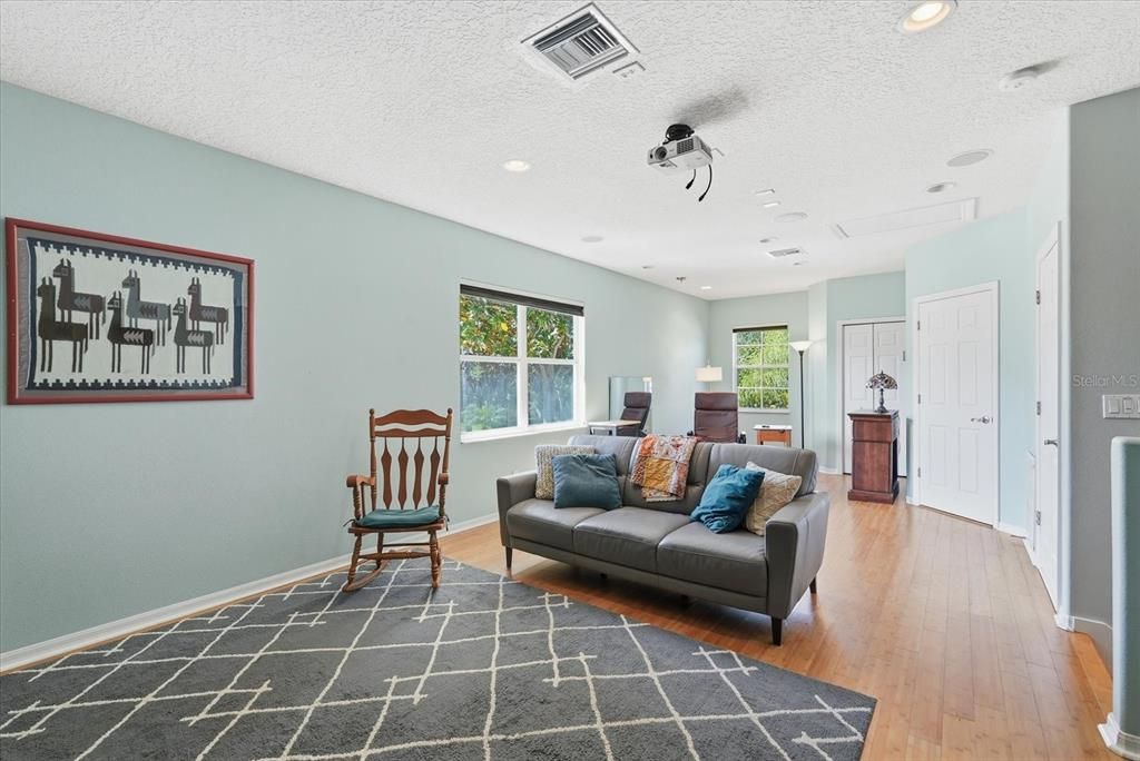 For Sale: $824,900 (4 beds, 3 baths, 2952 Square Feet)