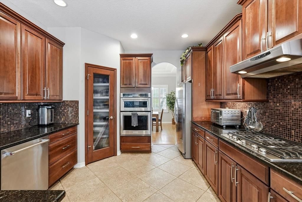 For Sale: $824,900 (4 beds, 3 baths, 2952 Square Feet)