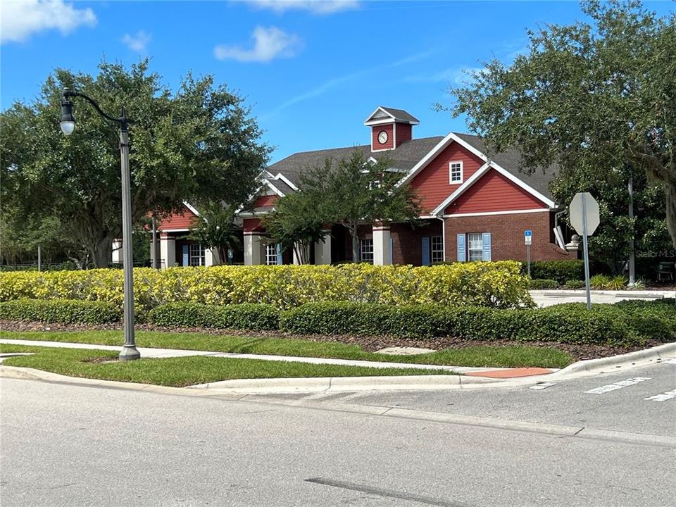 En Renta: $2,150 (3 camas, 2 baños, 1926 Pies cuadrados)