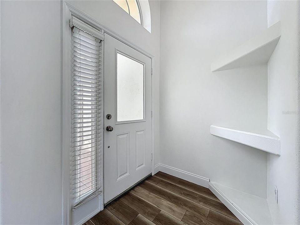 Active With Contract: $364,500 (4 beds, 2 baths, 2095 Square Feet)