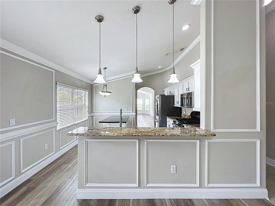 Active With Contract: $364,500 (4 beds, 2 baths, 2095 Square Feet)