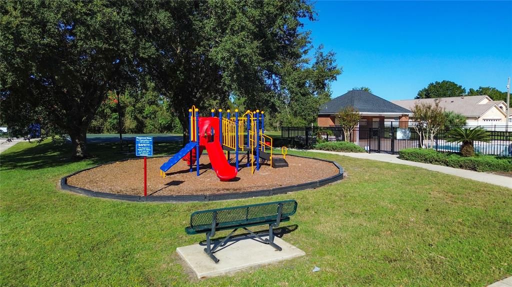 Active With Contract: $364,500 (4 beds, 2 baths, 2095 Square Feet)