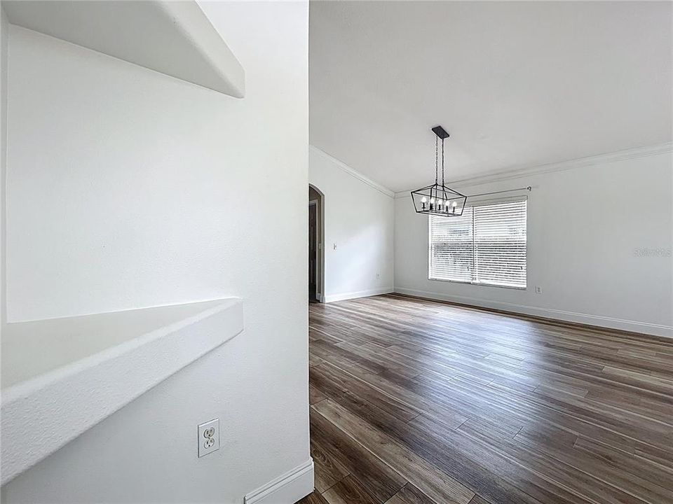 Active With Contract: $364,500 (4 beds, 2 baths, 2095 Square Feet)