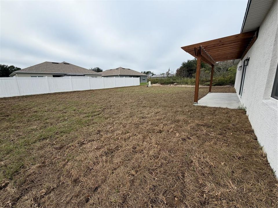 For Sale: $290,000 (4 beds, 2 baths, 1580 Square Feet)