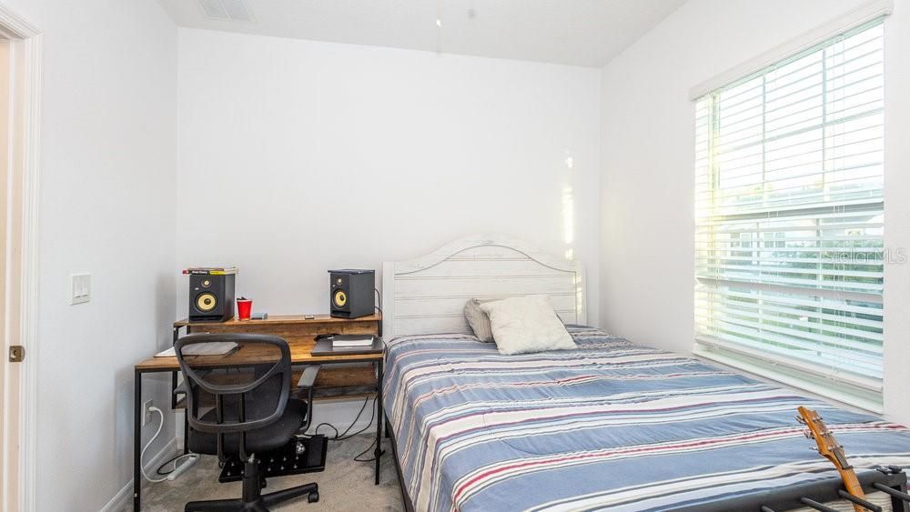 待售: $323,000 (3 贝兹, 2 浴室, 1703 平方英尺)