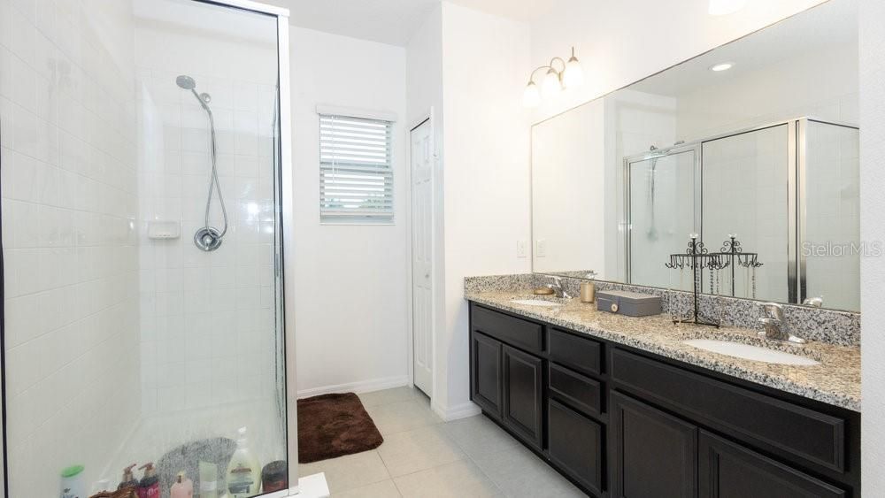 待售: $323,000 (3 贝兹, 2 浴室, 1703 平方英尺)