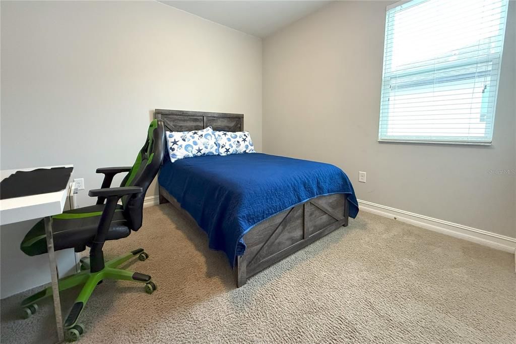 На продажу: $500,000 (3 спален, 2 ванн, 2402 Квадратных фут)