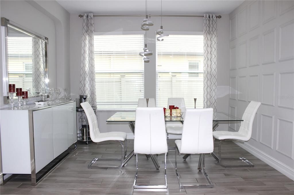 На продажу: $500,000 (3 спален, 2 ванн, 2402 Квадратных фут)