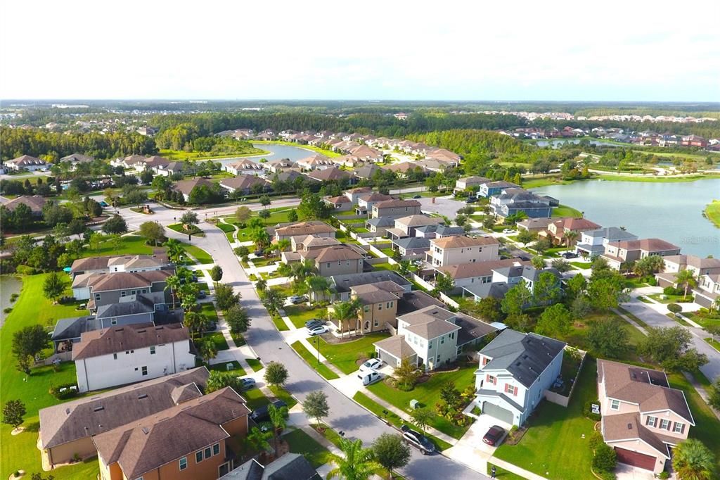 На продажу: $500,000 (3 спален, 2 ванн, 2402 Квадратных фут)