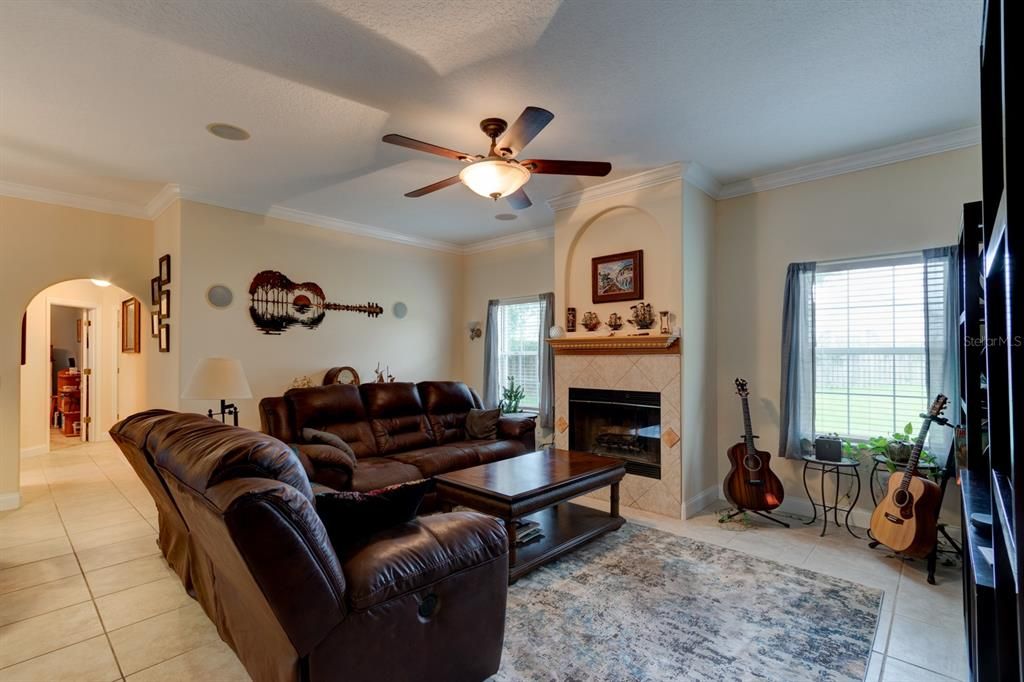 For Sale: $495,000 (4 beds, 2 baths, 2428 Square Feet)