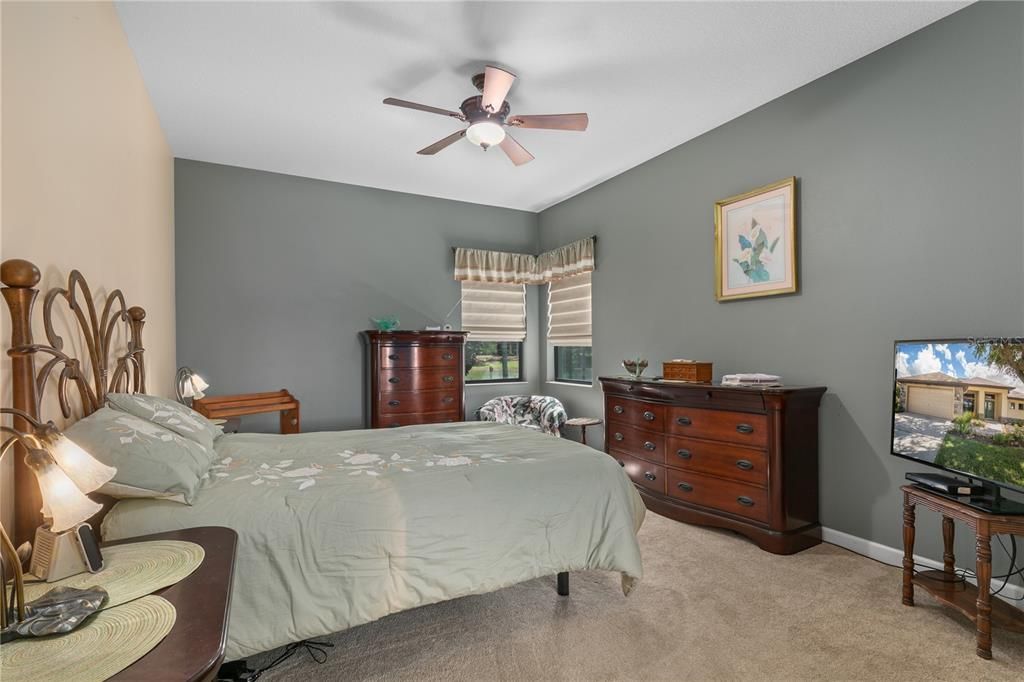 待售: $437,000 (3 贝兹, 2 浴室, 1671 平方英尺)