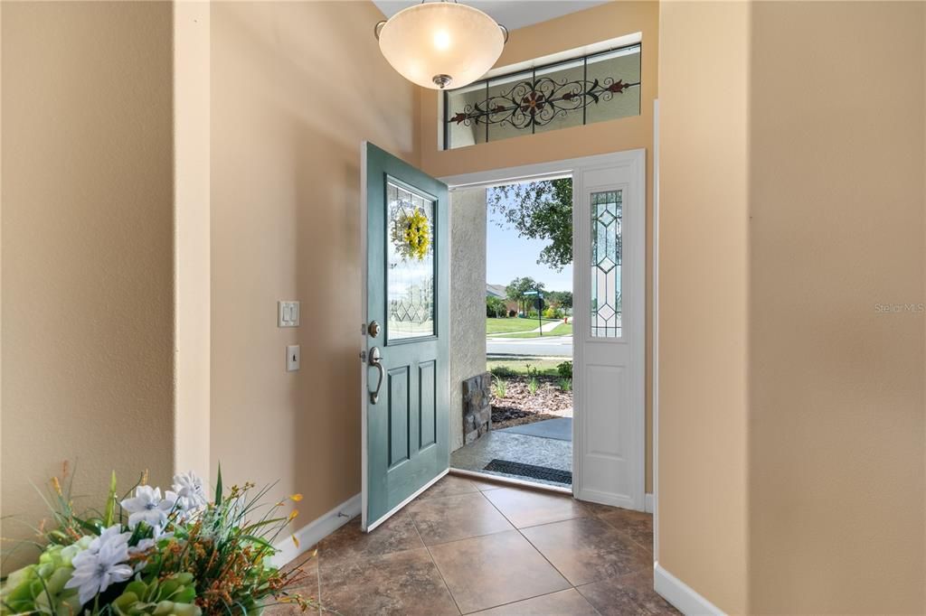 待售: $437,000 (3 贝兹, 2 浴室, 1671 平方英尺)