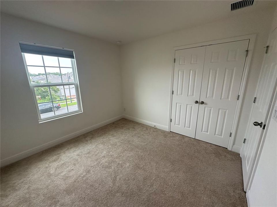 待售: $470,000 (4 贝兹, 2 浴室, 2580 平方英尺)