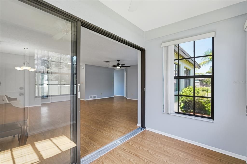 En Venta: $310,000 (2 camas, 2 baños, 1230 Pies cuadrados)