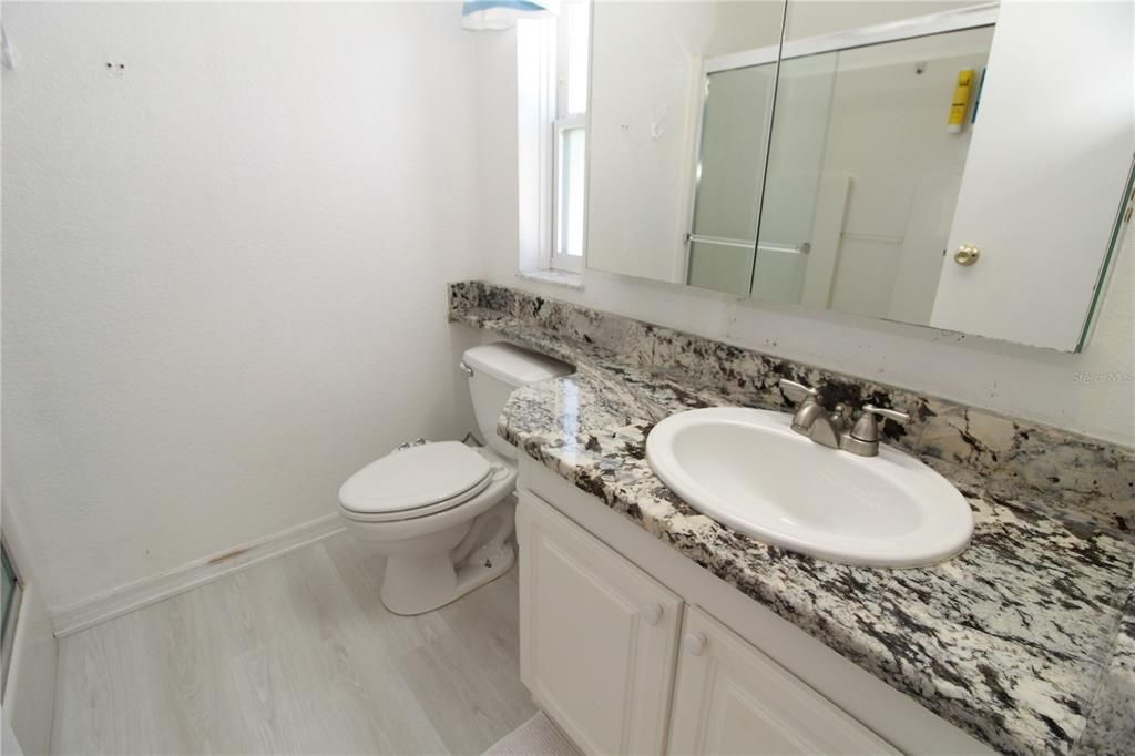 For Sale: $229,900 (2 beds, 2 baths, 1230 Square Feet)