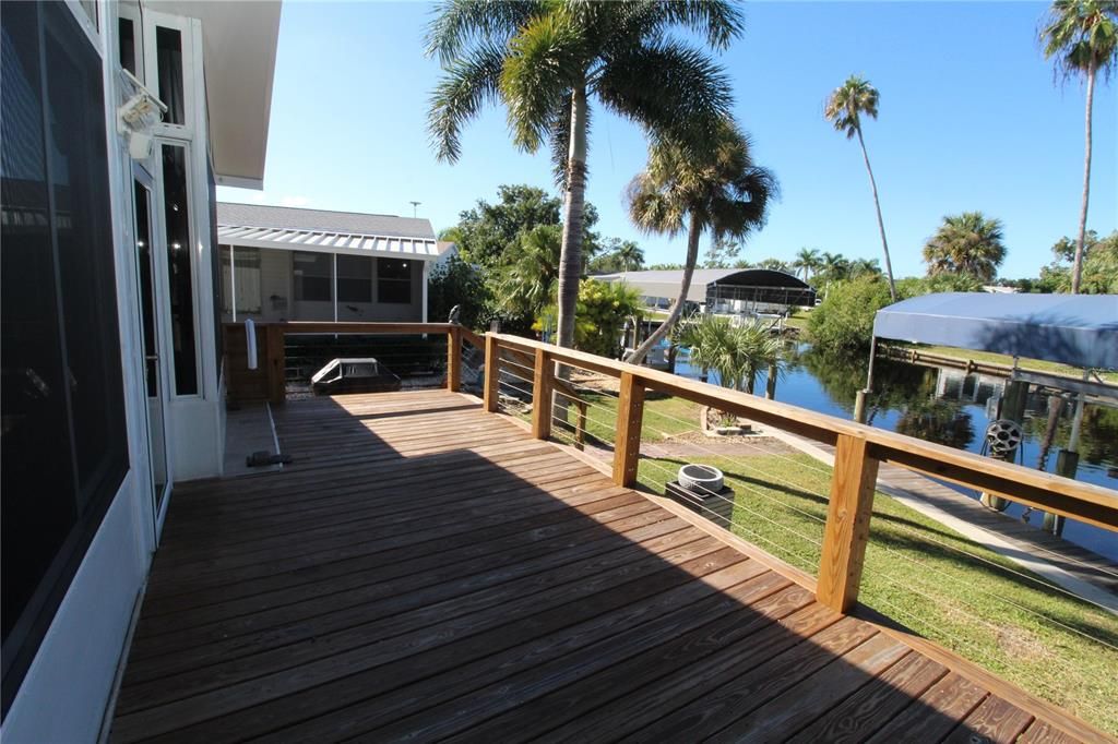 For Sale: $229,900 (2 beds, 2 baths, 1230 Square Feet)