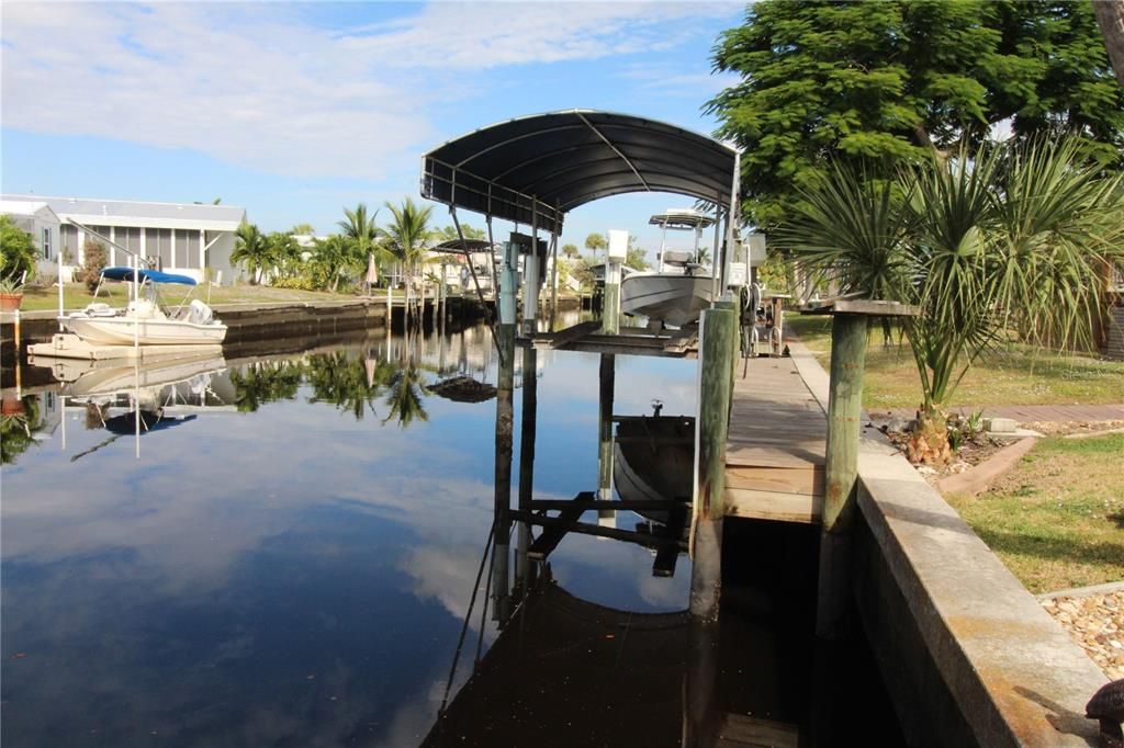 For Sale: $229,900 (2 beds, 2 baths, 1230 Square Feet)