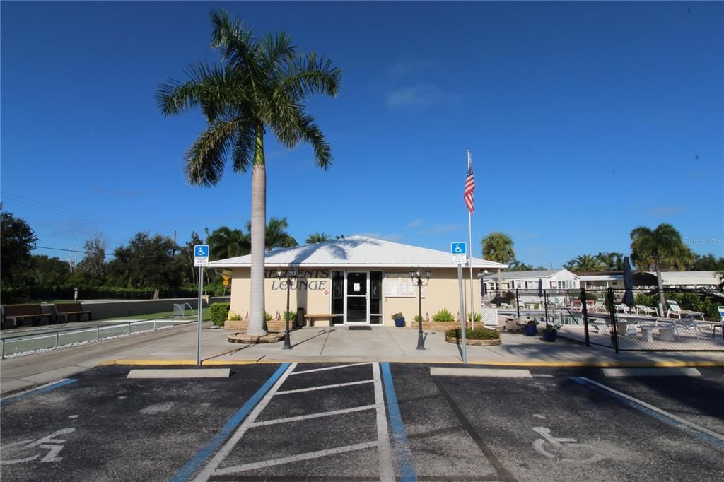 For Sale: $229,900 (2 beds, 2 baths, 1230 Square Feet)