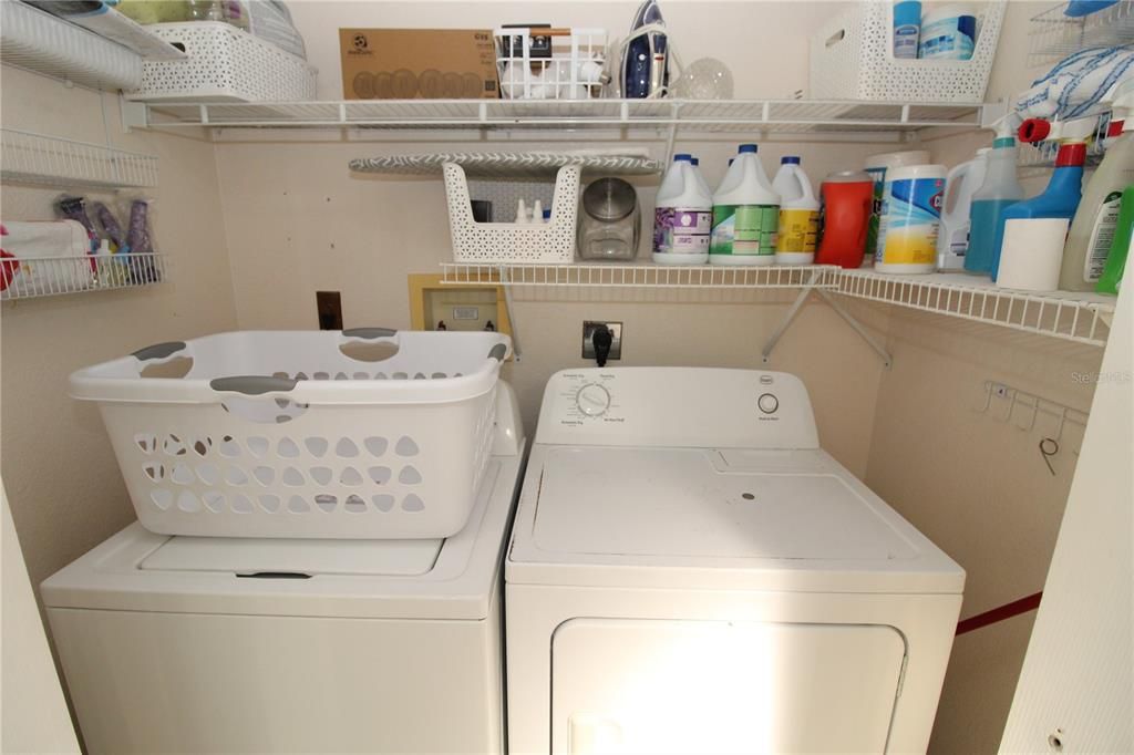 For Sale: $229,900 (2 beds, 2 baths, 1230 Square Feet)